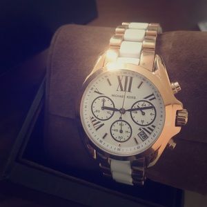 PRICE FIRM‼️ Michael Kors watch MK-5907